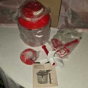 Tupperware Power Chef System - Red